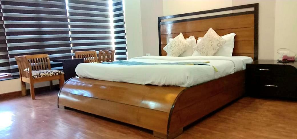 Bed and Breakfast Wildleaf Kasauli Valley Homz Екстер'єр фото